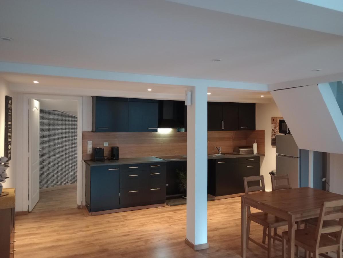 Charmant Duplex A 200M De La Cathedrale Apartment Liege Exterior photo