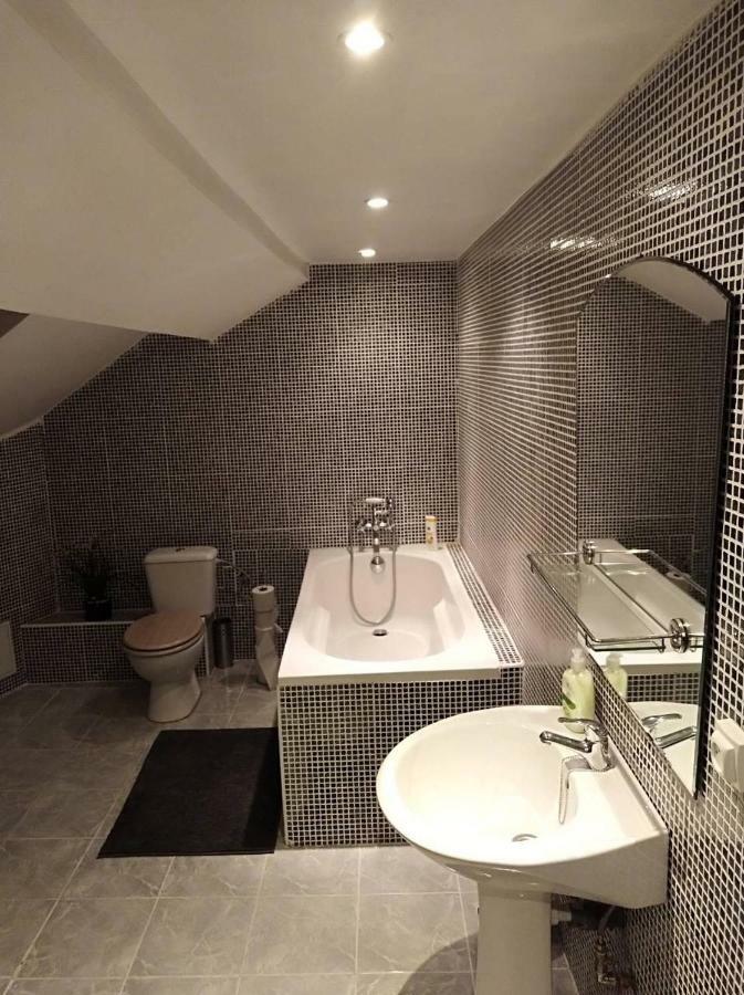 Charmant Duplex A 200M De La Cathedrale Apartment Liege Exterior photo